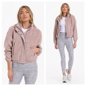 Vuori Cozy Sherpa Jacket Sz XL